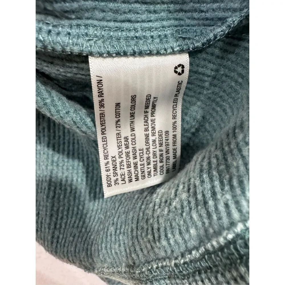 Knox Rose top size Large - Picture 4 of 7